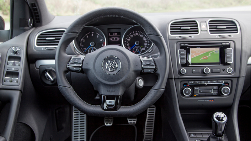 Illustration for article titled 2012 Volkswagen Golf R: The Jalopnik Review